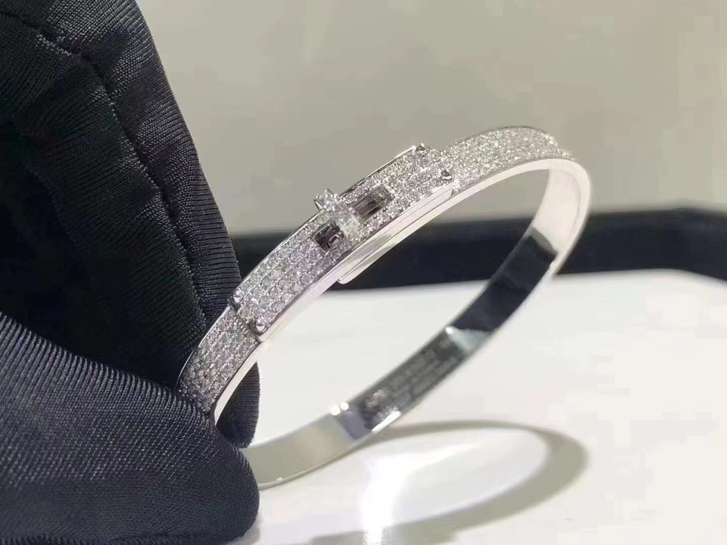 [Olivia Jewelry]HM KELLY BRACELET IN SILVER AND FULL PAVE DIAMOND