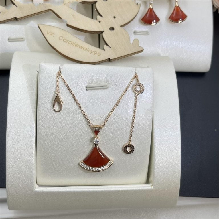 [OLIVIA]DREAM NECKLACE CARNELIAN DIAMOND