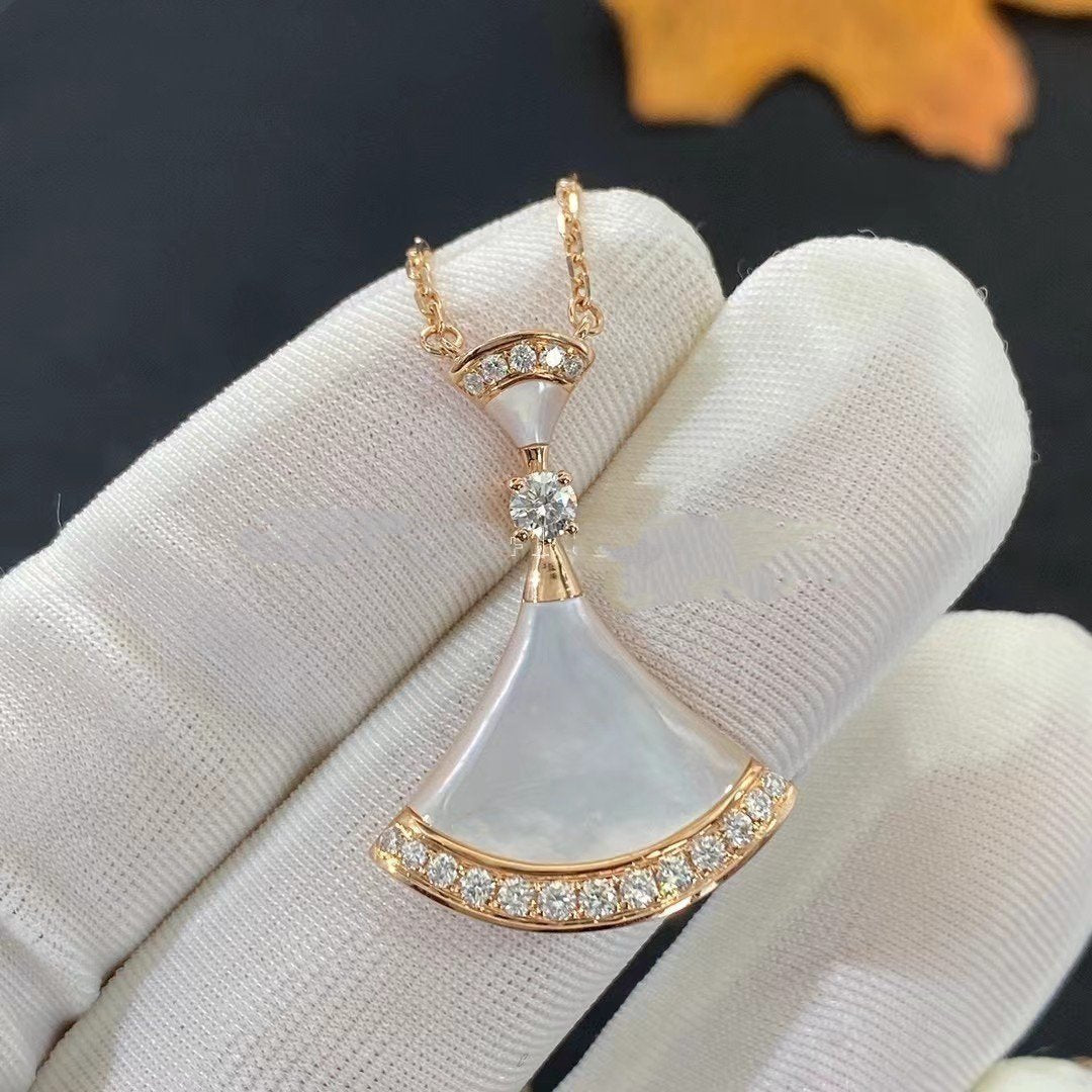 [OLIVIA]DREAM NECKLACE MOP PINK GOLD DIAMOND