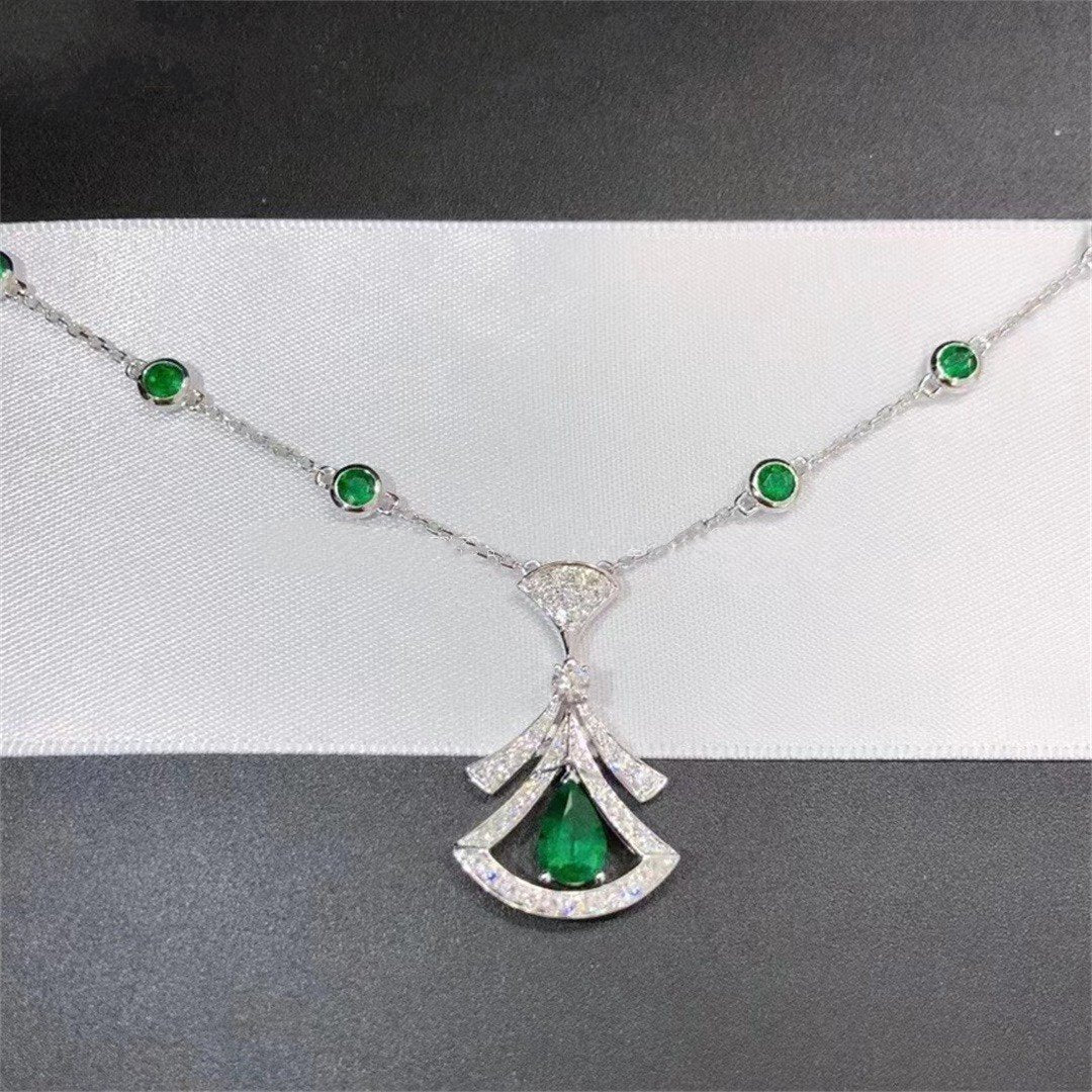 [OLIVIA]DREAM NECKLACE MALACHITE DIAMOND SILVER