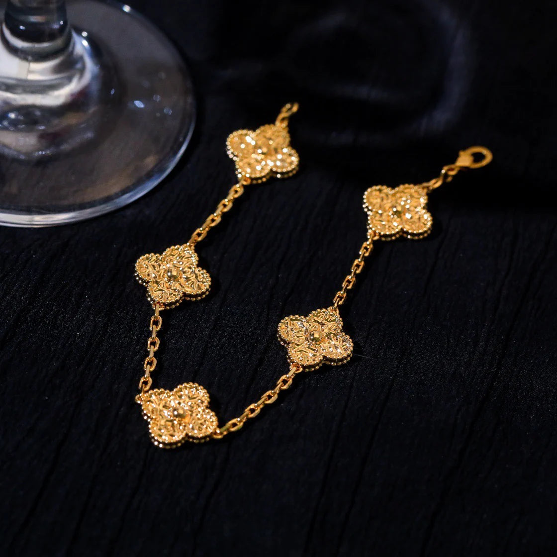 [Olivia JW]CLOVER 5 MOTIFS BRONZING BRACELET