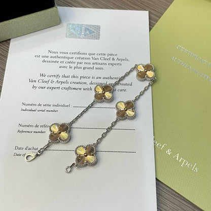 [Olivia JW]CLOVER  5 MOTIFS  CHRISTMAS LIMITED EDITION BRACELET
