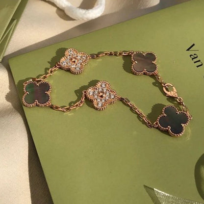 [Olivia JW]CLOVER 5 MOTIF GRAY MOP DIAMOND BRACELET