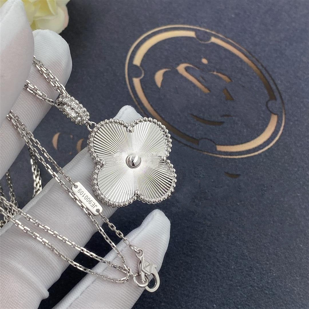 [Olivia Jewelry]CLOVER 25MM SILVER BIG CLOVER NECKLACE