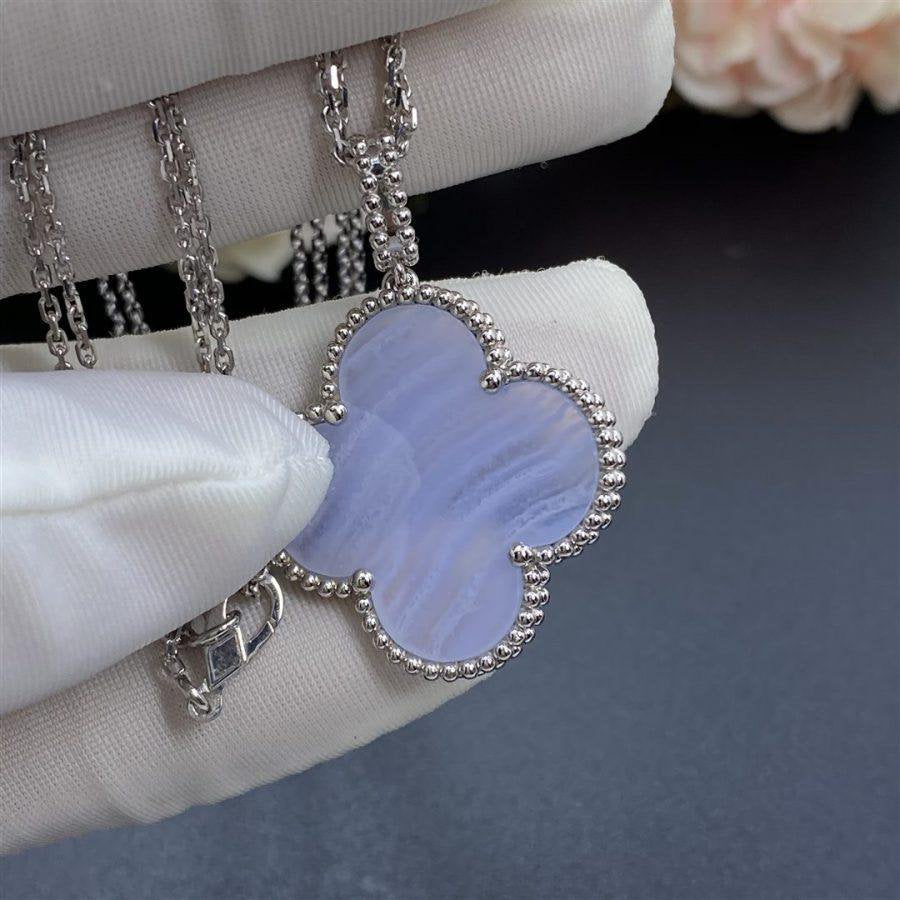 [Olivia Jewelry]CLOVER SILVER CHALCEDONY BIG CLOVER NECKLACE