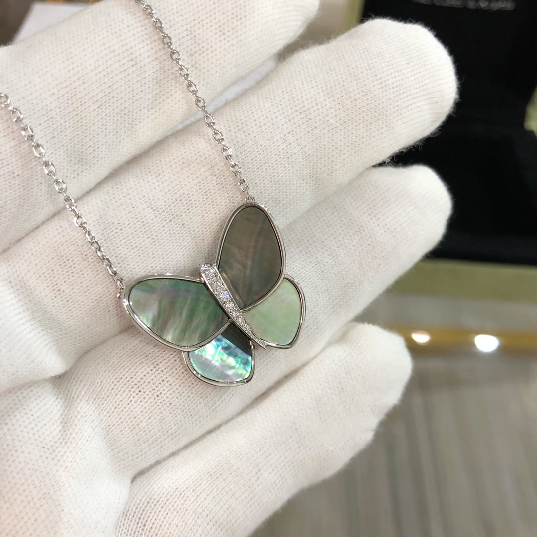 [Olivia Jewelry]LARGE BUTTERFLY SILVER PENDANT DIAMOND NECKLACE