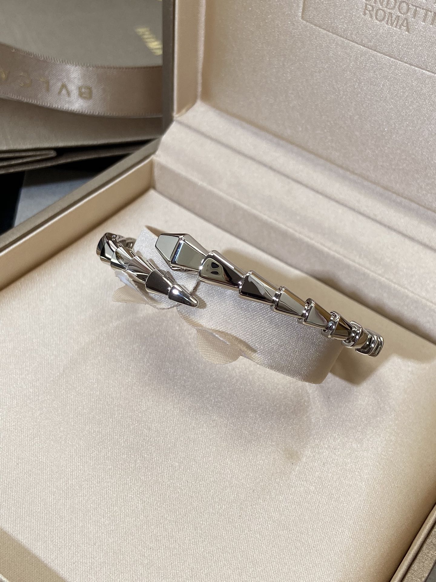 [OLIVIA]SERPENTI VIPER SILVER BRACELET