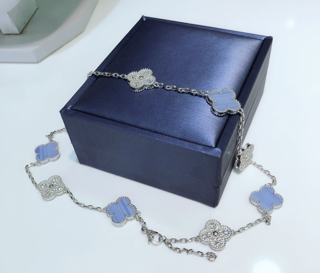 [Olivia Jewelry]CLOVER 10 MOTIFS CHALCEDONY DIAMONDS SILVER NECKLACE