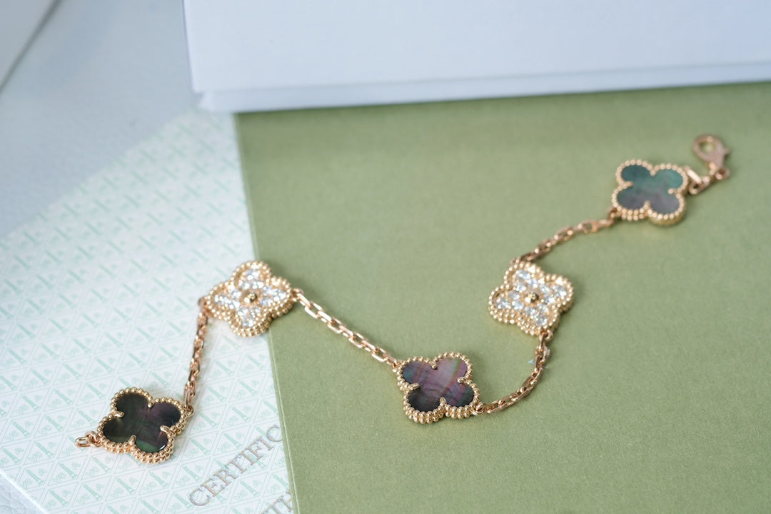 [Olivia JW]CLOVER 5 MOTIFS DARK MOP AND DIAMONDS PINK GOLD BRACELET