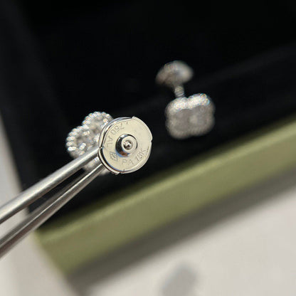 [Olivia Jewelry]CLOVER MINI DIAMOND STUD EARRINGS
