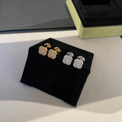 [Olivia Jewelry]CLOVER MINI DIAMOND STUD EARRINGS