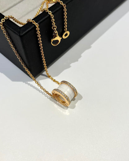 [OLIVIA]ZERO 1 WHITE CERAMIC DIAMOND PINK GOLD NECKLACE